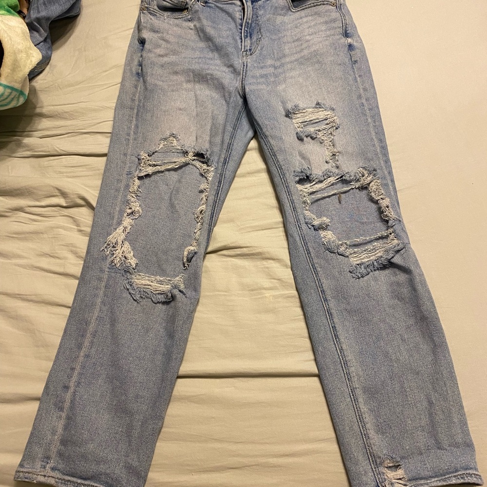 American Eagle Ripped Mom Jeans